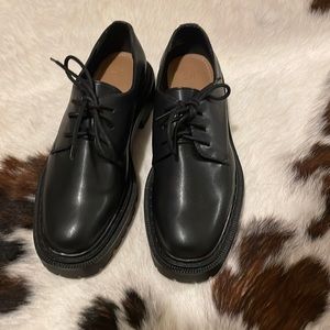 Chunky Oxford platforms new!